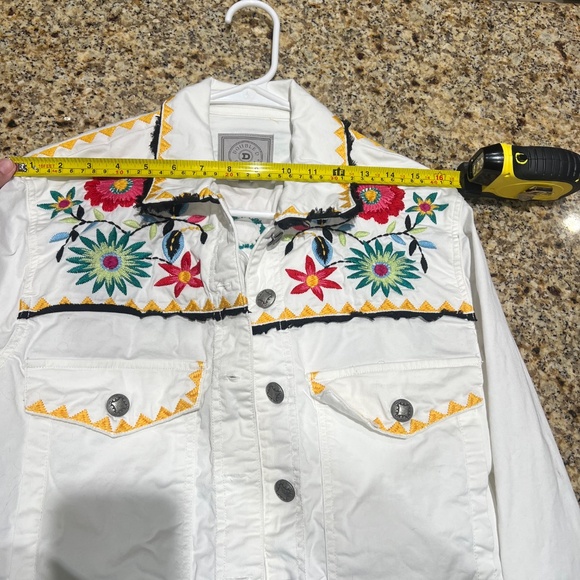 Double D Ranch Embroidered Jean Jacket - Picture 4 of 4